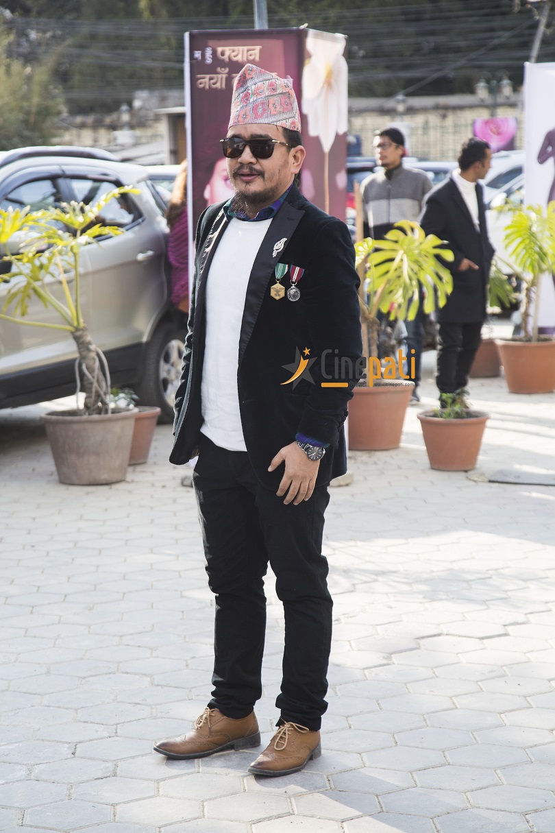 अवार्डमा कलाकारको फेसन (फोटो फिचर)