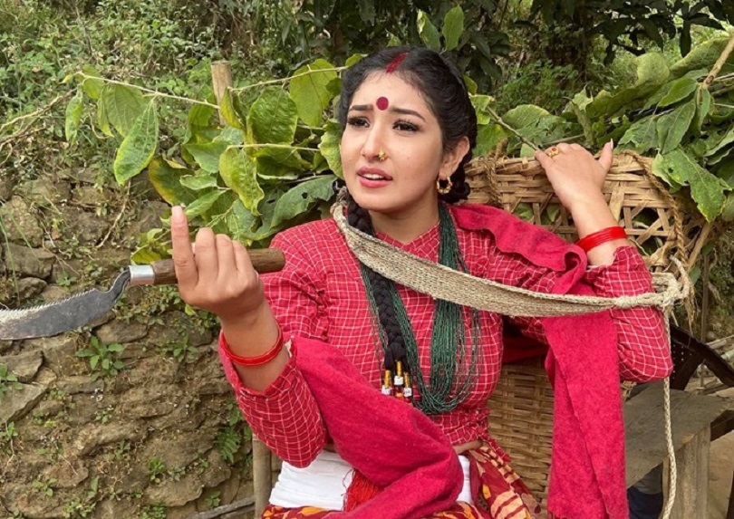  &lsquo;झिँगे दाउ&rsquo;मा आँचलको फरक लुक 