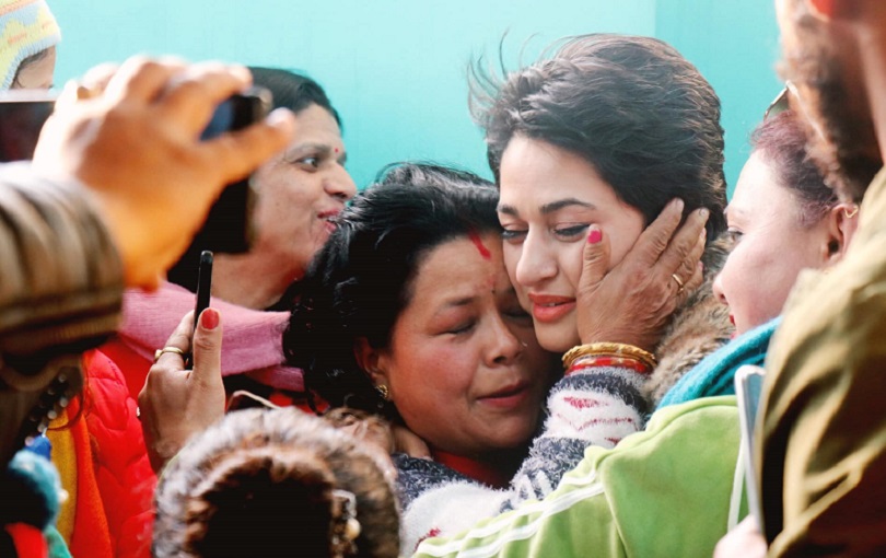 दीपेन्द्रको 'आमा'लाई वर्ड अफ माउथको साथ(भिडियो) 