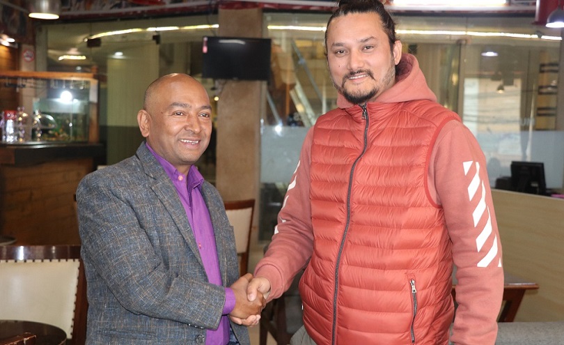 यसरी टुङ्गियो साङ्लो&rsquo;को गीत विवाद