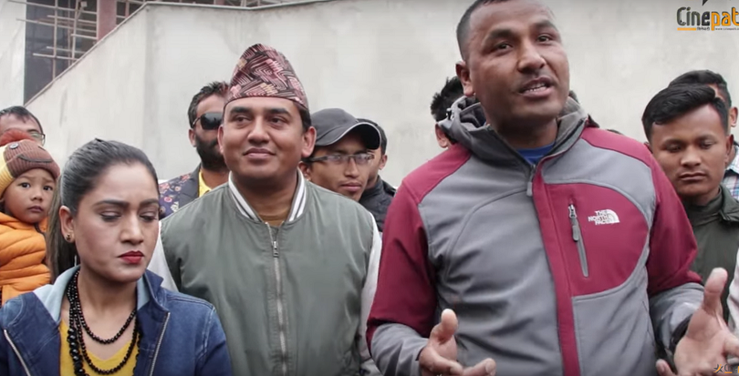 'सेन्टी भाइरस' हेर्न पुगे दर्जनौँ ट्याक्सी चालक(भिडियो) 