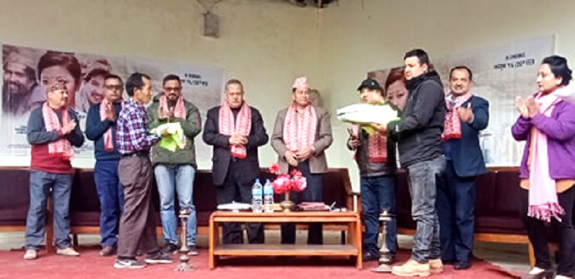 रिक्सा चालकलाई चलचित्र &lsquo;धुलो&rsquo; को सम्मान
