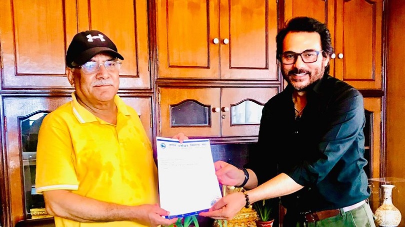 विभिन्न मागसहित प्रचण्डलाई निर्माता संघले बुझायो ज्ञापनपत्र