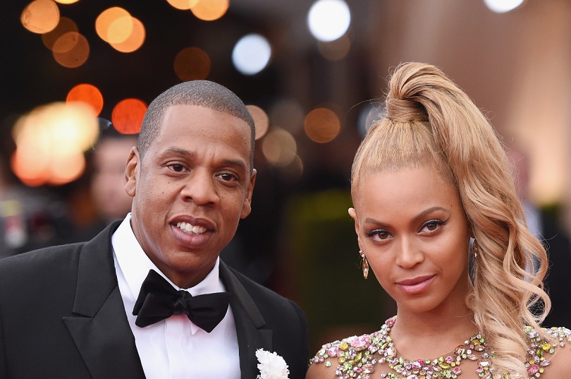 हलिउडका ५ उदाहरणीय प्रेमिल जोडी 