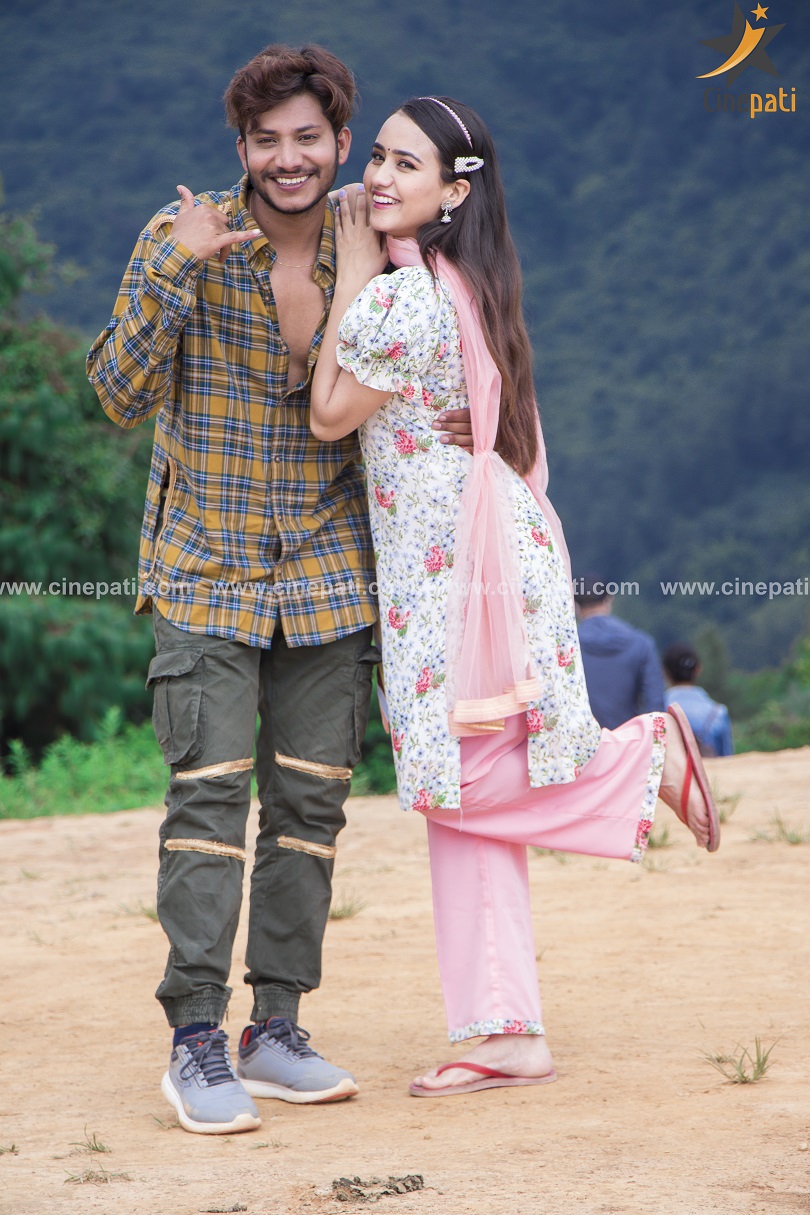 तस्बिरमा नाजिर, रियाशा र स्वस्तिमाको केमेस्ट्री