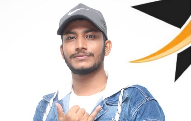 आज जन्मदिन मनाउँदै नाजिर हुसेन 