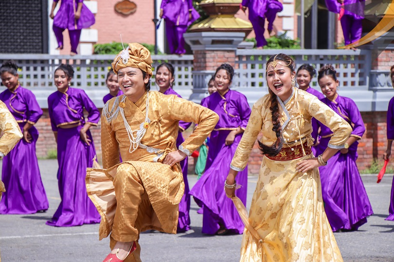 तस्बिरमा 'जाले रुमाल'का पल, रियाशा, सरोज र आश्मा