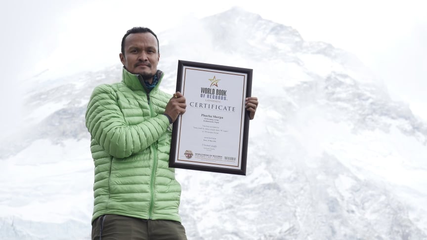 निर्देशक फुर्वाको अर्को रेकर्ड