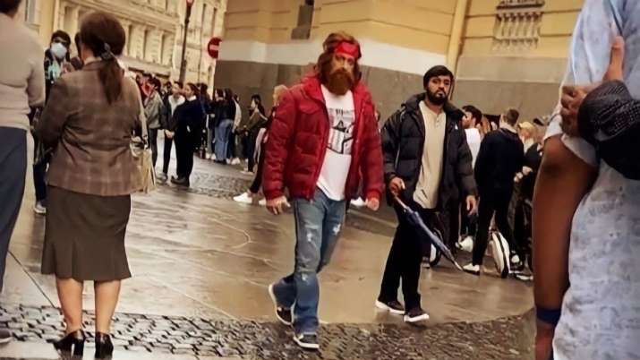  फरक लूक्स बनाएर हिँडे सलमान , फ्यानले पनि चिनेन्