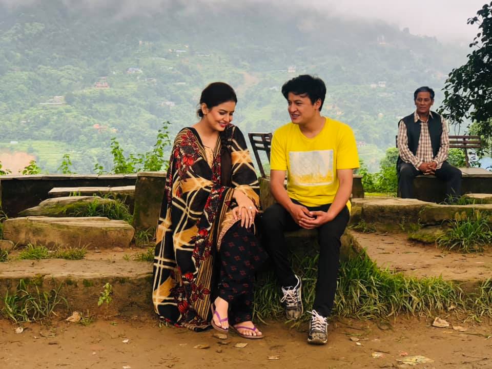 कोरोनाले रोकिएको सलोनको&lsquo;डाँडाको वरपीपल&rsquo;, छायांकनमा निस्कियो