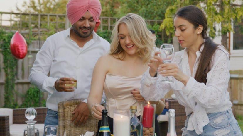 पन्जावी भर्सनमा चर्चित गीत &lsquo;टुङ्नाको धुनमा&rsquo;