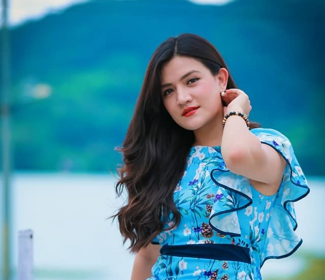 ३ वर्ष पछि सुवेक्षाको हातमा फिल्म  