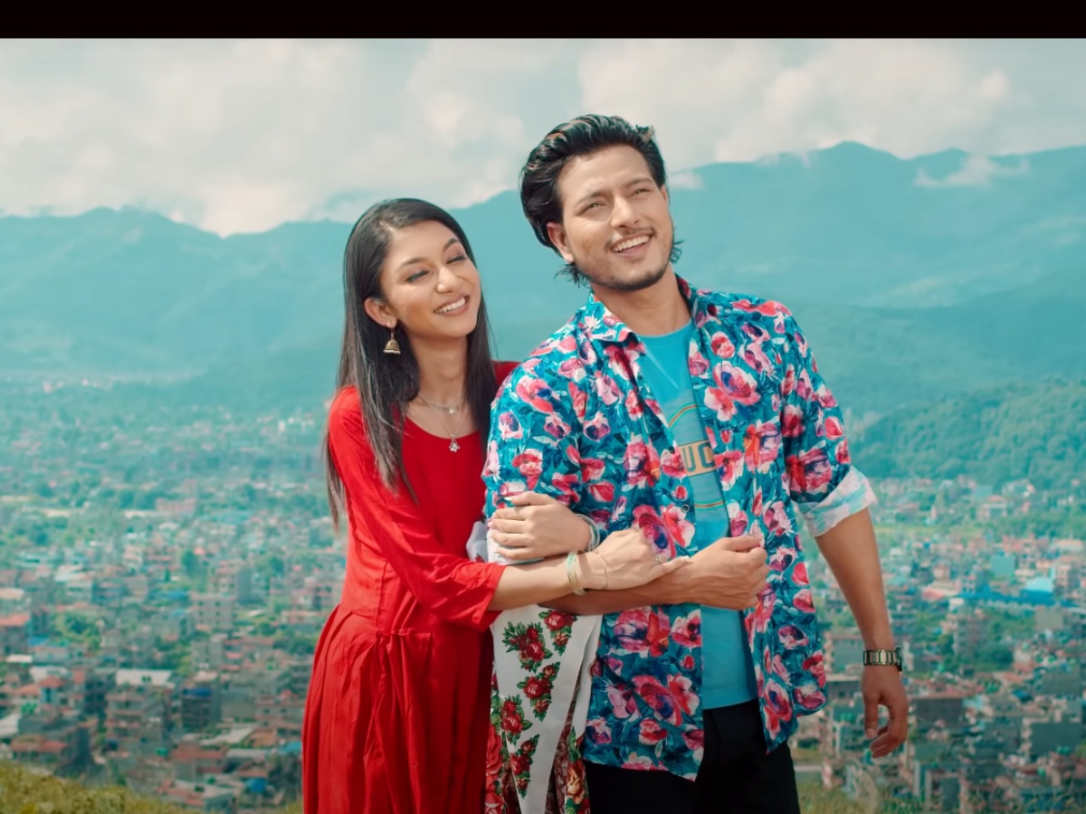 भ्वाइस अफ नेपाल विजेता किरण गजमेरको &lsquo;आकाशको जुन&rsquo; रिलिज (भिडियो) 