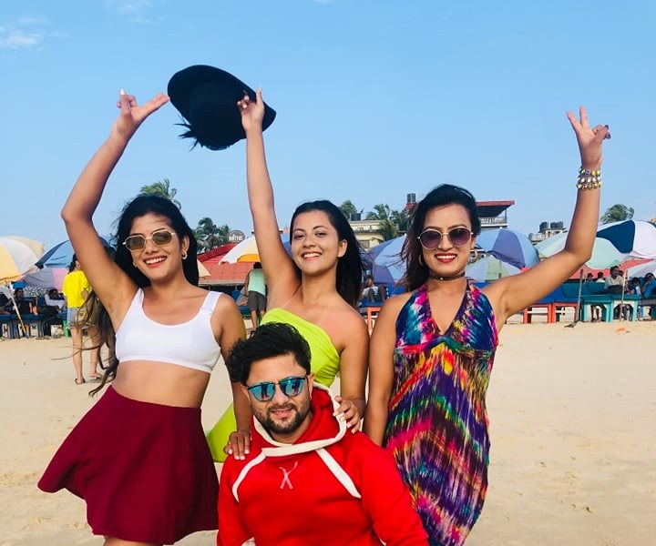 गोवामा सुटिङ समापन गरेर काठमान्डौ प्रस्थान &lsquo;आँधी तुफान-२&rsquo; टिम  