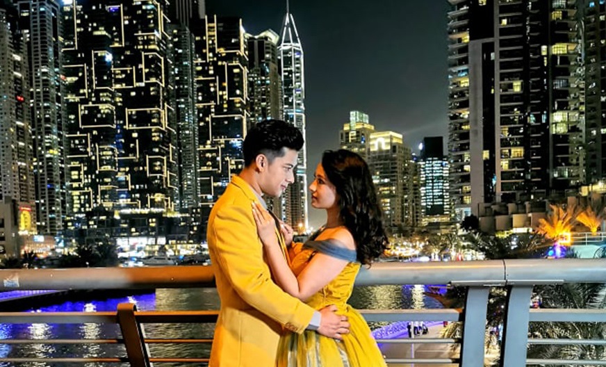 दुबईमा रोमान्टिक बनेका सारा र प्रितम    