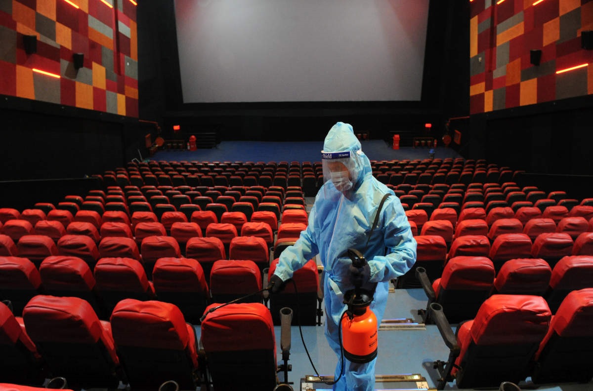 कोरोना त्रास: माघ १५ गतेसम्म सिनेमा हल बन्द