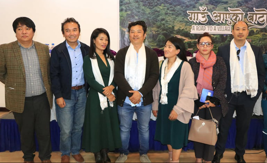 पारिश्रमिक विवाद : सुटिङ बिचमै छाडेर छायांकार अमेरिका प्रस्थान 