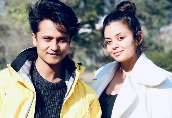 बिहे गर्दै निता र हरिहर 