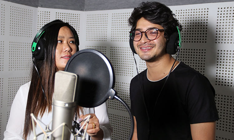 &lsquo;ठगराज&rsquo;को गीतमा प्रताप र दीपाले दिए स्वर