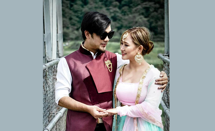 चर्चित गिटारिस्ट तथा एरेन्जर सञ्जीव सँग बिहे गर्दै गायिका मेलिना राई 