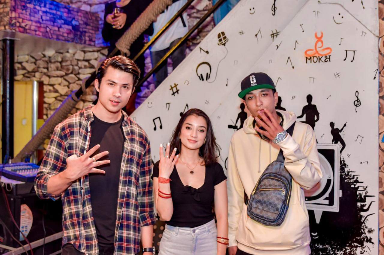 &lsquo;ए मेरो हजुर ४&rsquo;मा समावेश जी-बबको गीत युट्युब ट्रेन्डिङको पहिलो स्थानमा 