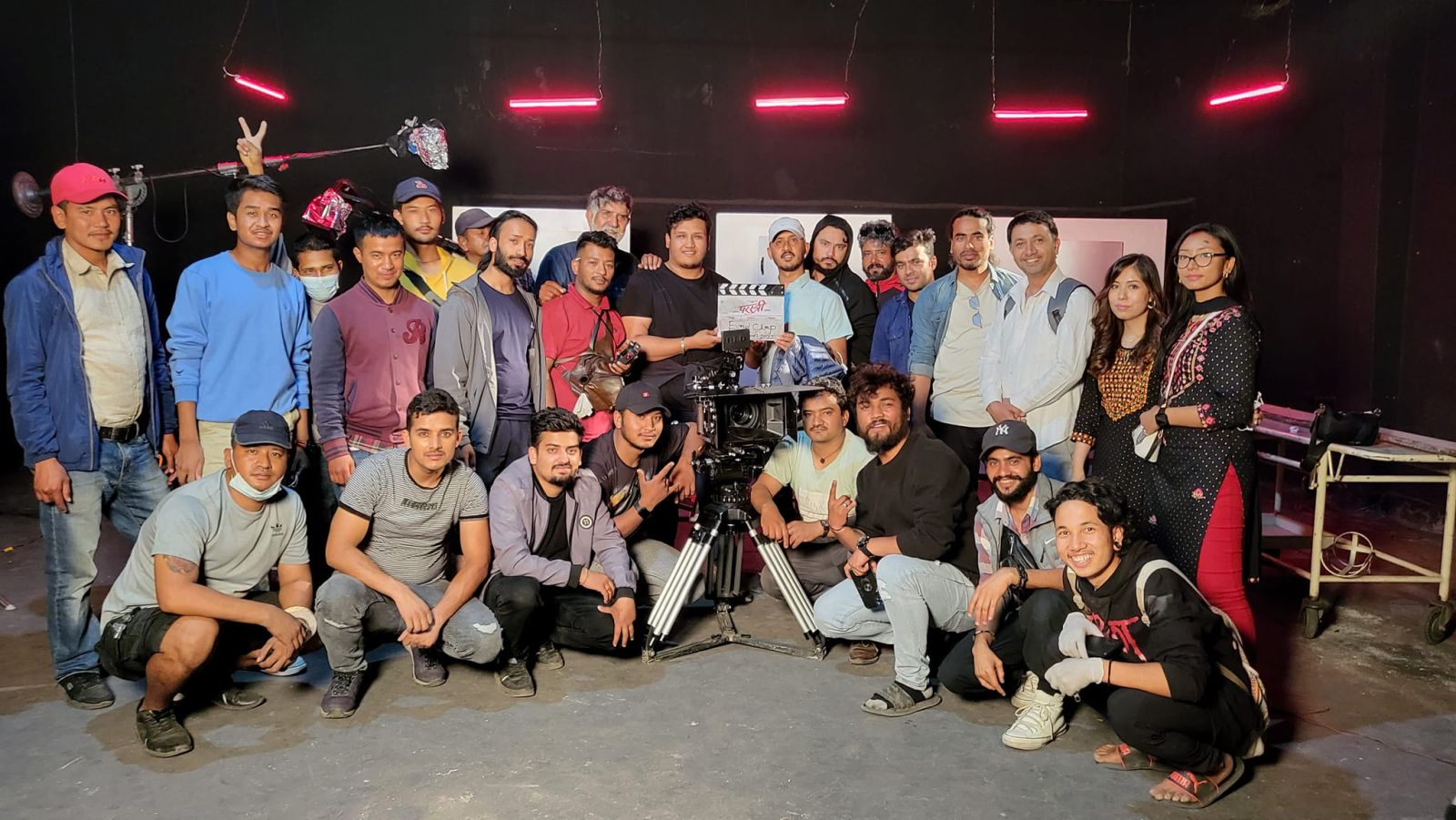  &lsquo;परस्त्री&rsquo; को इन्डक्ल्याप