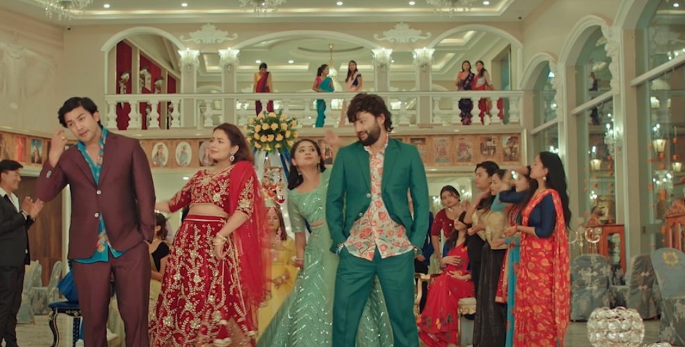 'लैजाउ लैजाउ' मा आर्यन र आकाशको जोडी रुविना-केकी (भिडियो) 