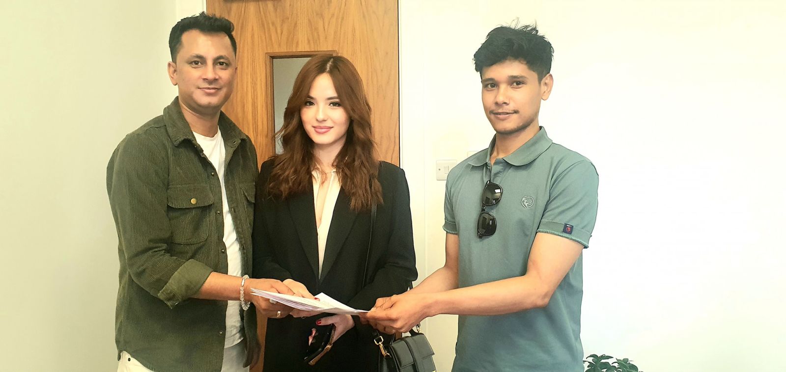 &lsquo;हनी बनी&rsquo;मा साराको ठाउँमा जसिता अनुबन्धित