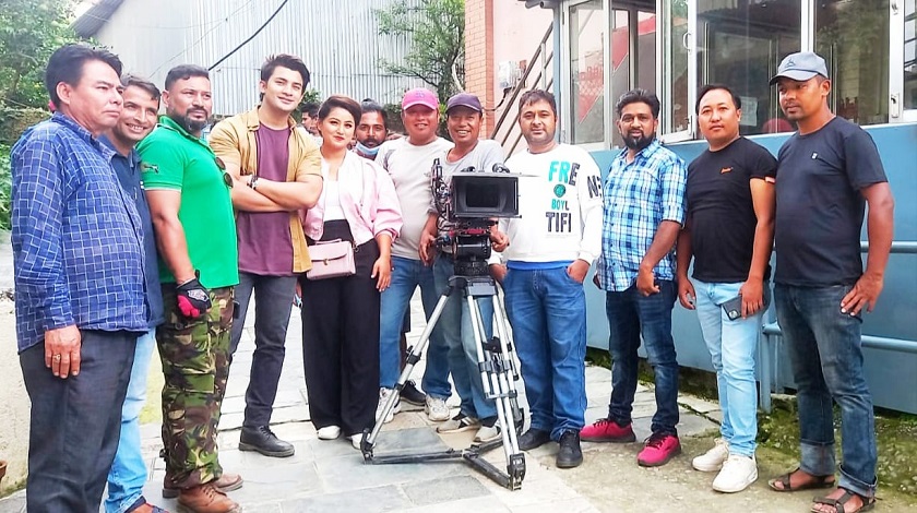 आकाश अभिनीत &lsquo;हिँड्दा हिँड्दै&rsquo; को छायाँकन समापन 