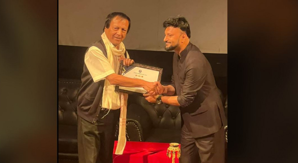 विवेक खतिवडा प्रेजेन्टर्स एसोसियशन अफ नेपालको अध्यक्षमा चयन  