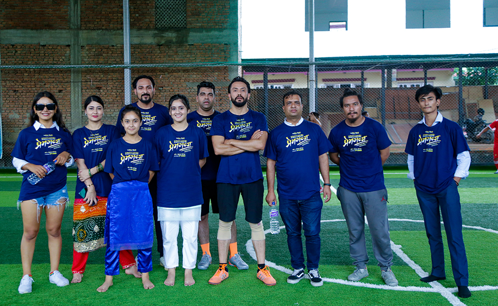  &lsquo;प्रेमगञ्ज&rsquo;को गोलपोस्टमा रंगपत्रकारको तीन गोल