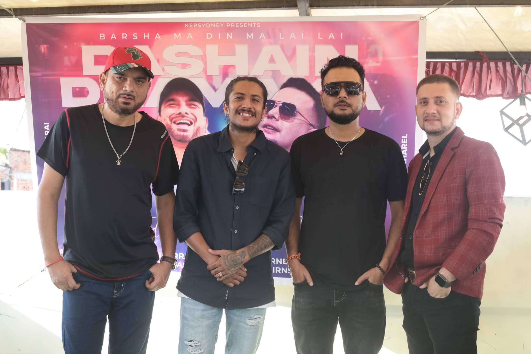 अष्ट्रेलियालाई संगीतमय बनाउदै नवीन सुगम र आदेश