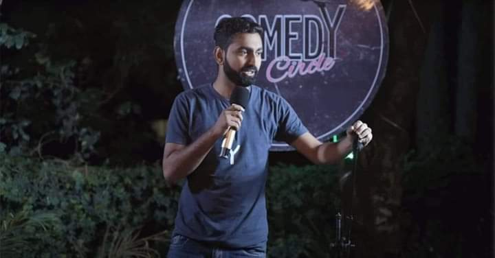 कमेडियन अपूर्व रिहा हुँदै