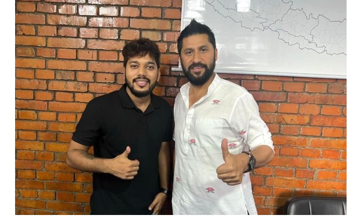 धादिङबाट चुनाव लड्दै कमेडिएन हिमेश पन्त