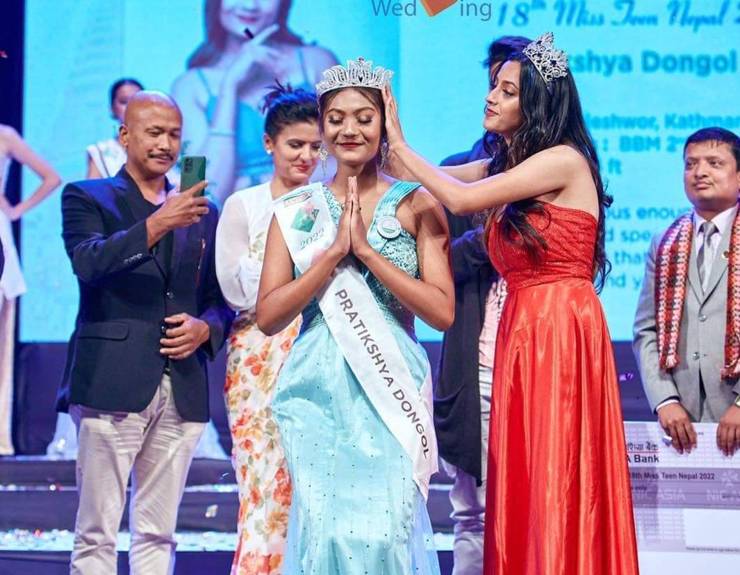 प्रतीक्षाले हात पारिन् सेञ्चुरी मिस टिन नेपाल २०२२ को उपाधि 