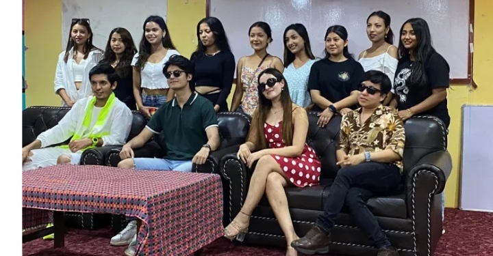 मोफसल दौड्मा पोखरा पुगेका धिरज र अदितीलाई दर्शकको राम्रो साथ 