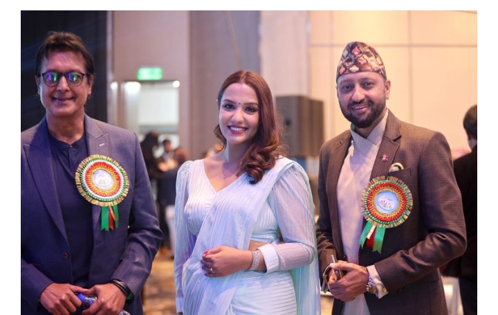  &lsquo;मेरो भ्वाइस यूनिभर्स&rsquo; र `मेरो डान्स यूनिभर्स&acute; रियालिटि शो हुँदै , विजेताले १ करोड पाउने