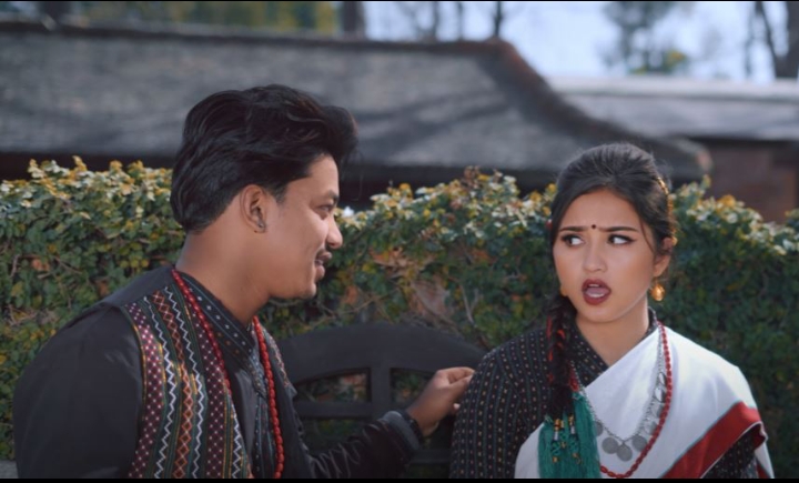 सुनिलको मायामा परिन् गीता (भिडियो)