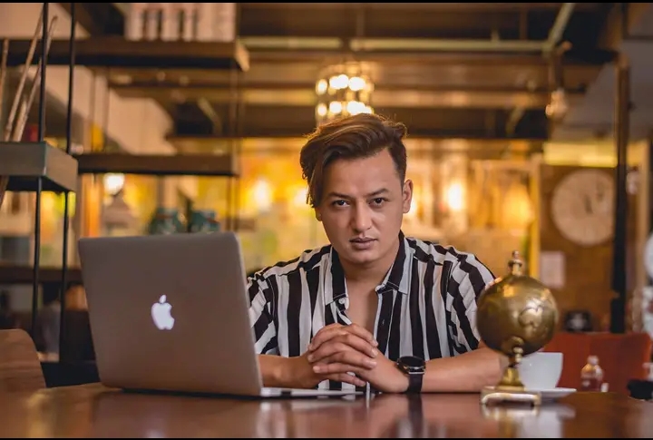 त्रिलोक इन्टरनेशनल फिल्मफेयर अवार्डमा अभिनेता सलोन उत्कृष्ट अभिनेता घोषित