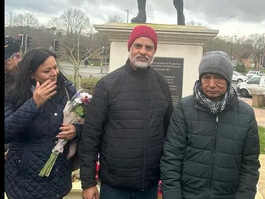 कार्यक्रमको लागी बेलायतमा `मह&acute; जोडी 