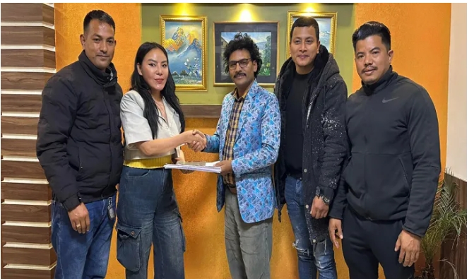 केदार घिमिरे उर्फ `माग्ने बुढा&acute; फिल्म  &lsquo;कंङ्गारु&rsquo;मा अनुबन्धित