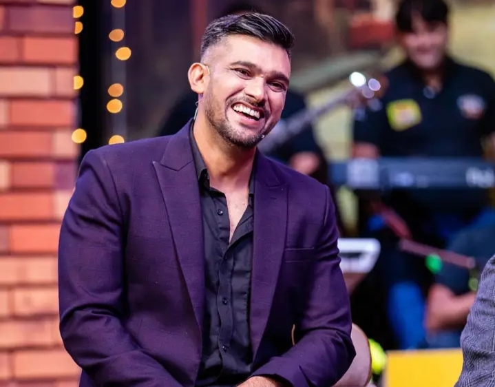 `कमेडि नाइट्स विथ च्याम्पियन्स&acute; को तयारीमा विशाल