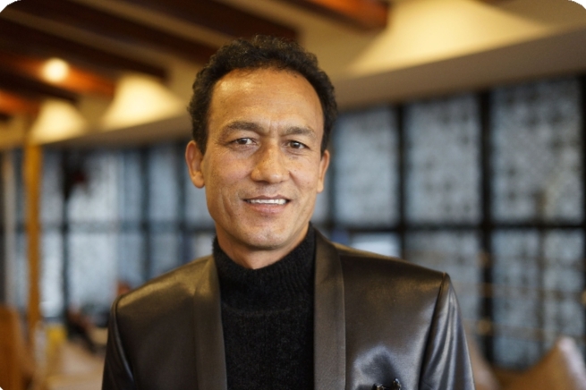 फिल्म &lsquo;पर्खी बसेँ तिमीलाई&rsquo; निर्माता राजाराम बुढाथोकी :&lsquo;नयाँ प्रतिभालाई अवसर दिनुपर्छ&rsquo; 