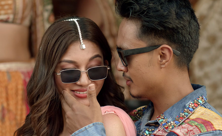 किरण र रक्षाको परिक्षा , आजबाट रिलिजमा `पर्खी बसेँ तिमीलाई&acute;