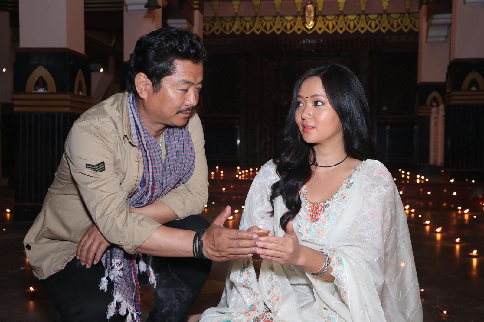 &lsquo;रङ्गेली&rsquo;को गीत &lsquo;फूल ओइलिएर&rsquo; इन्टरनेट रिलिज (भिडियो)