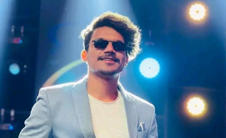 गायक रवी ओड पक्राउ 