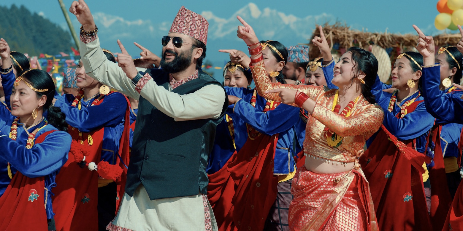 `डोरी&acute; को `चुच्चे ढुङ्गो उही टुंगो &acute; सार्वजनिक (भिडियो)