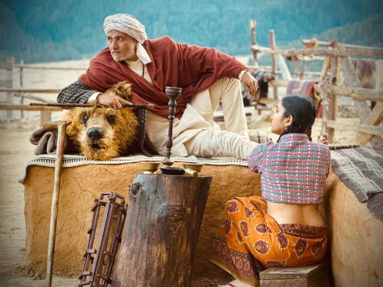 `कल्ली&acute; बाट अर्पणको लूक्स सार्वजनिक