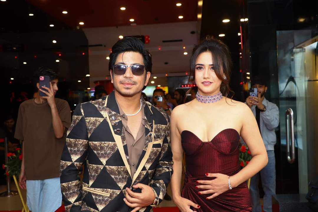 `वसन्त&acute; आजबाट सिनेमा घरमा , प्रकाशको परिक्षा सुरु