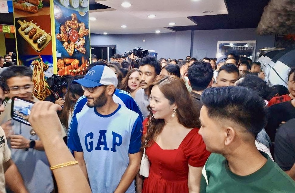 &lsquo;ऊनको स्वीटर&rsquo;:&nbsp;धेरैपछि हलमा दर्शकको राम्रो चाप